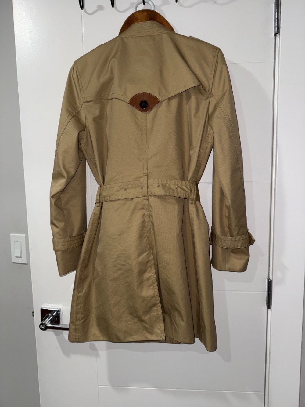 Coach Classic Trench Coat- tan/camel - Picture 2 of 4